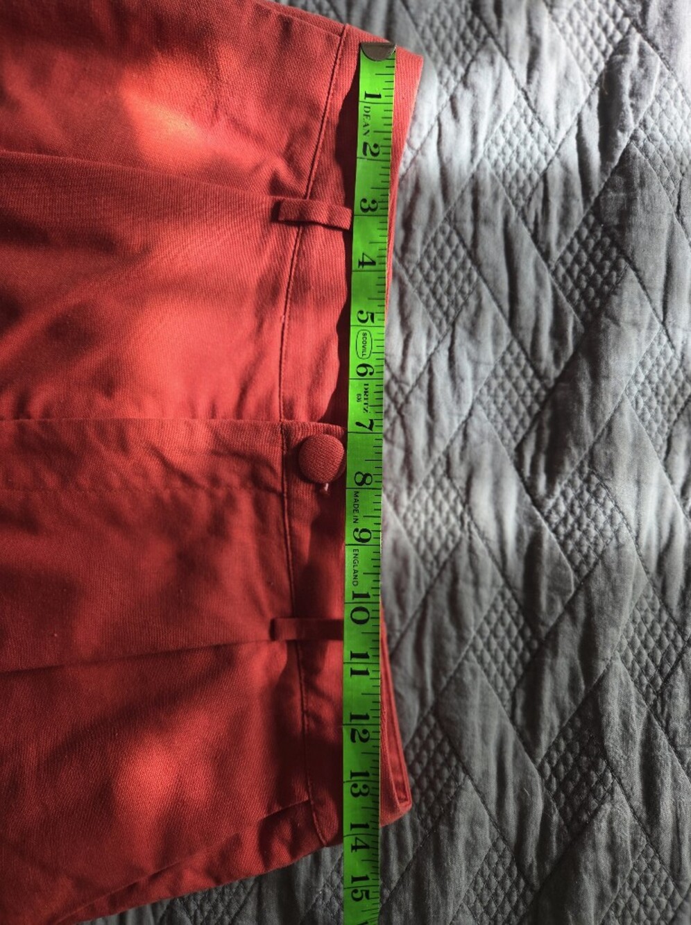 Women’s Red Scallop Hem Shorts - Picture 6 of 9